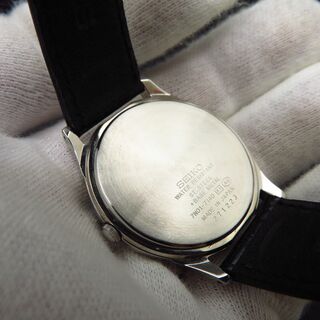 SEIKO - SEIKO 腕時計 シンプルデザイン 白文字盤 アラビア数字の通販