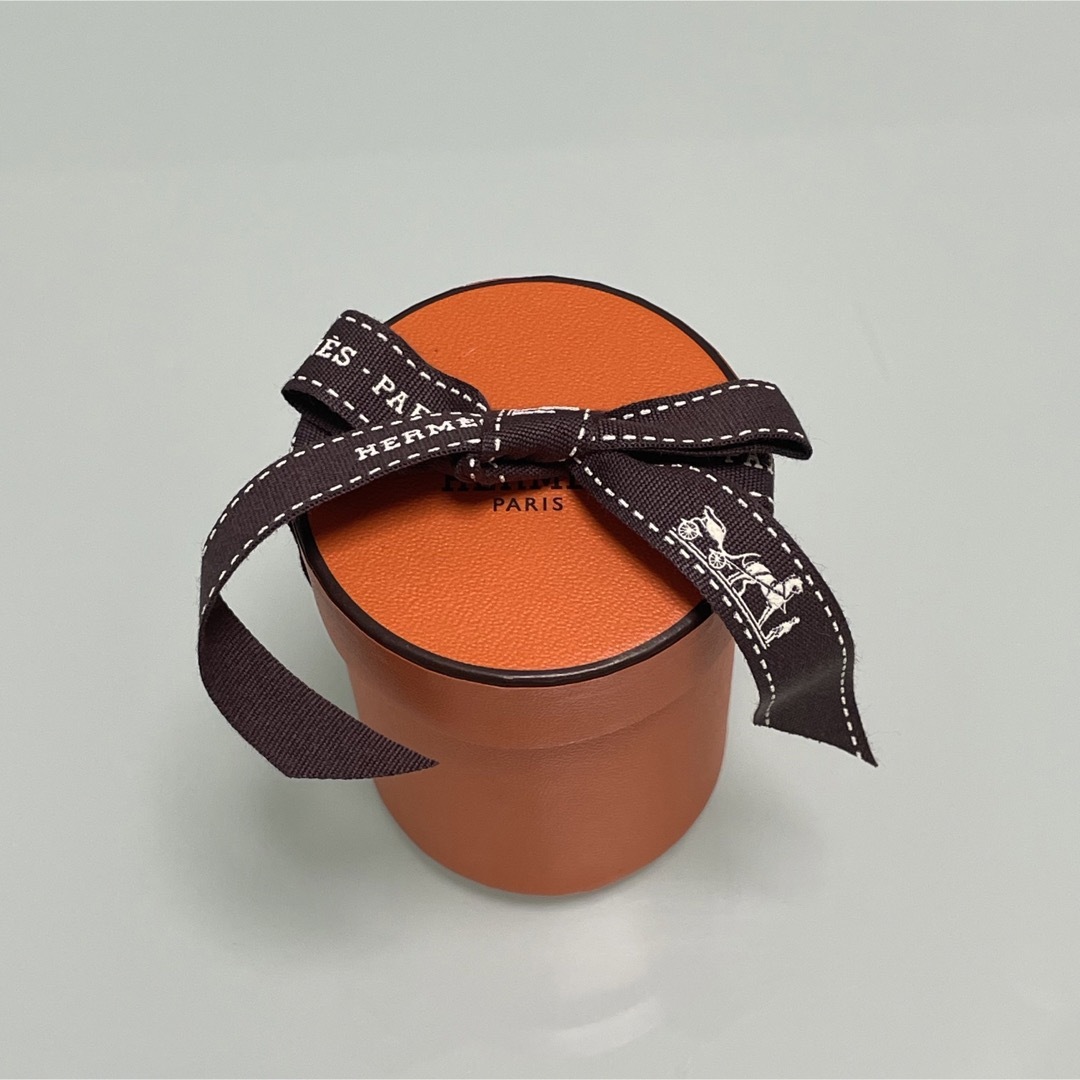 HERMES エルメス ツイリー 《エルメス・ストーリー》2023AW 新品 HERMES エルメス ツイリー 《エルメス・ストーリー》2023AW 新品