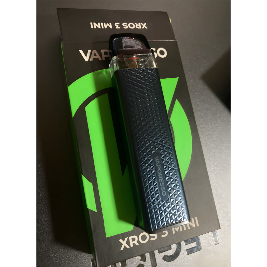 Vape Vaporesso XROS 3 Mini Pod Kit スマホ/家電/カメラの生活家電(その他)の商品写真