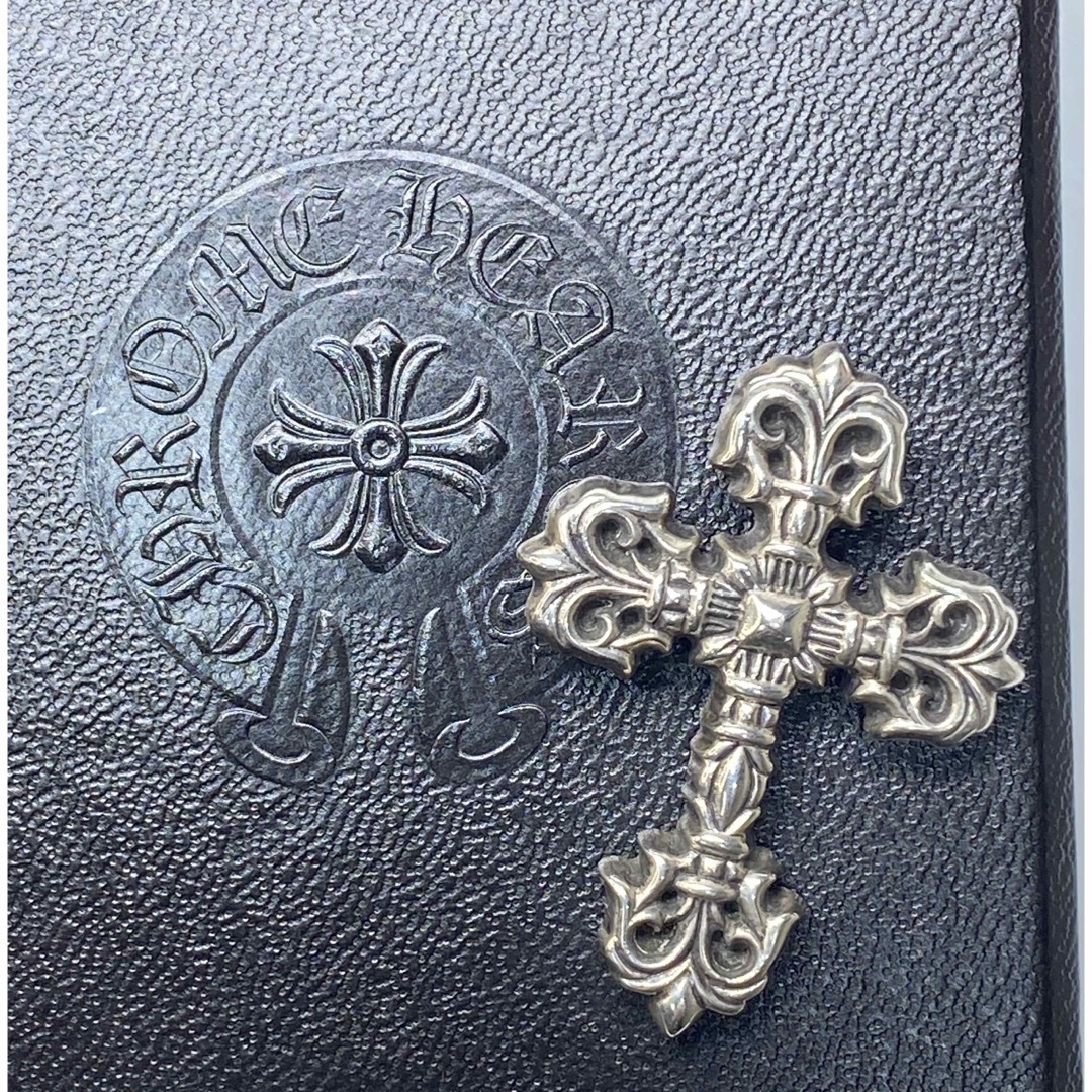 Chrome Hearts(クロムハーツ)のChrome Hearts(クロムハーツ) シルバークロスペンダントトップ メンズのアクセサリー(ネックレス)の商品写真