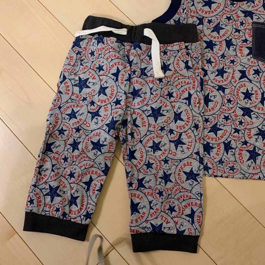 CONVERSE(コンバース)の☆新品　コンバース　セットアップ　グレー　男の子 キッズ/ベビー/マタニティのキッズ服男の子用(90cm~)(Tシャツ/カットソー)の商品写真