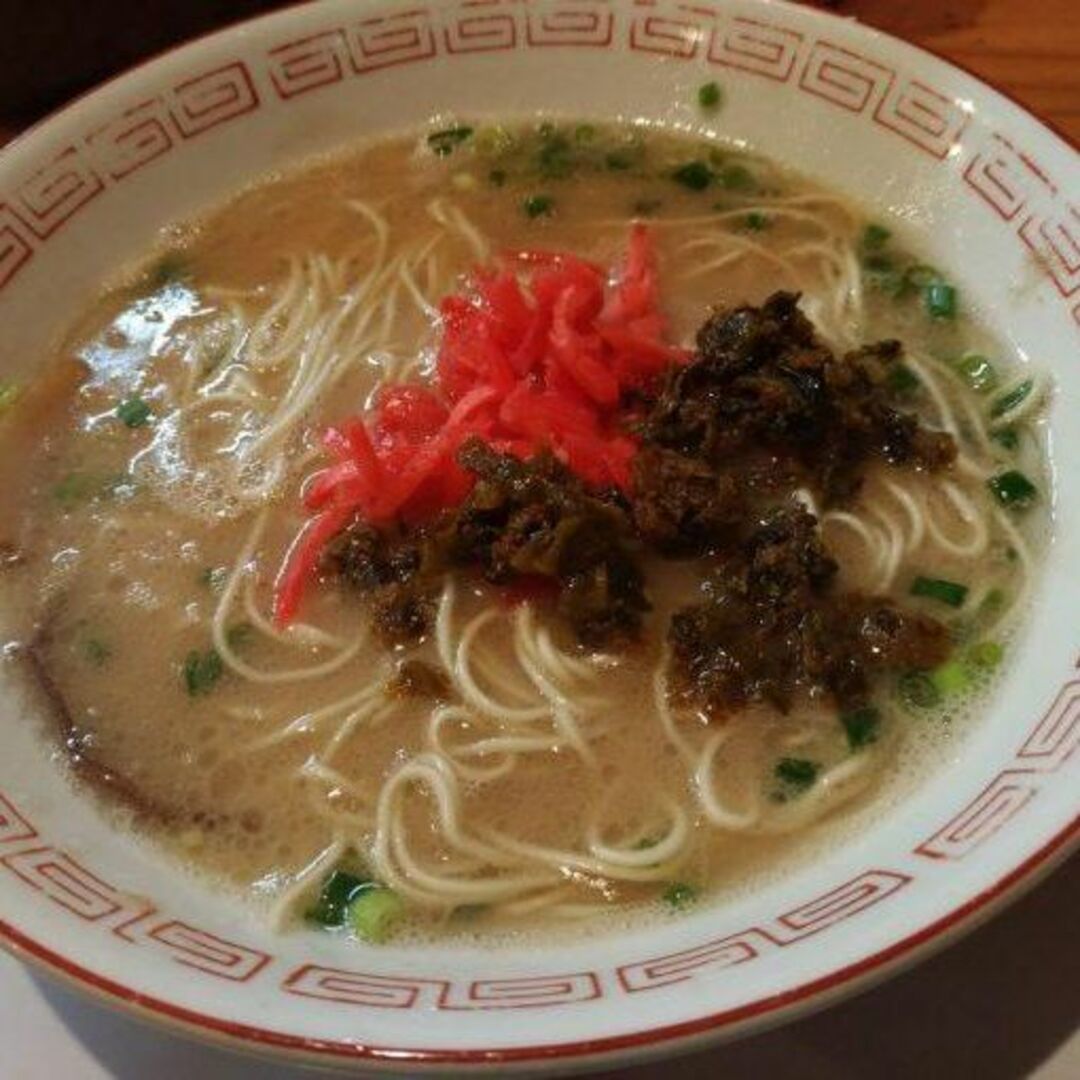 激安1箱買いオススメ　中洲屋台　ピリ辛 　博多　豚骨ラーメン　人気ラーメン　旨い