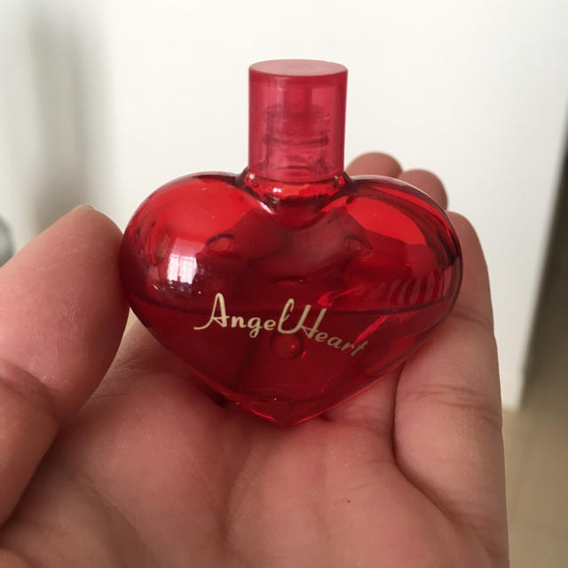 Angel Heart(エンジェルハート)のAngelheart ミニ香水 コスメ/美容の香水(香水(女性用))の商品写真