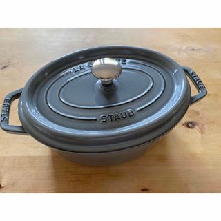 ストウブ(STAUB)の【美品】STAUBオーバル23グレー(鍋/フライパン)