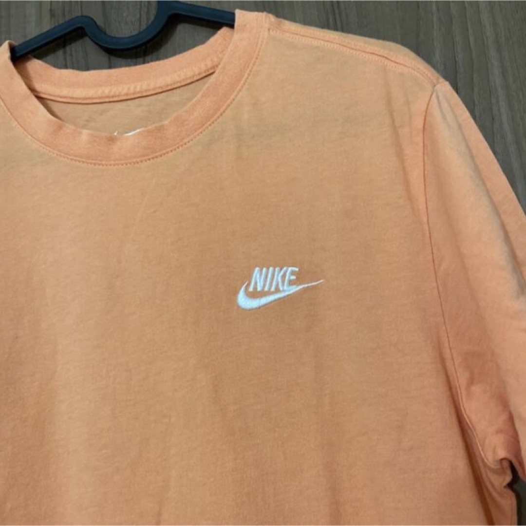 NIKE(ナイキ)のNIKE ナイキ　Tシャツ　オレンジ　半袖　Mサイズ　夏　古着 メンズのトップス(Tシャツ/カットソー(半袖/袖なし))の商品写真