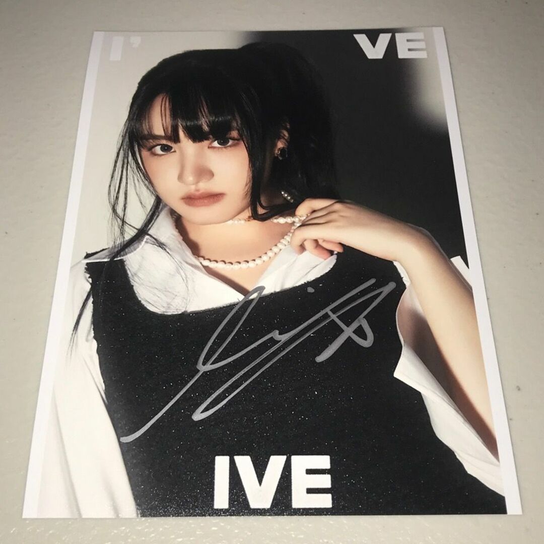 IVE 直筆サイン「I'VE IVE」スチール写真6枚セットの通販 by て IVE 直筆サイン「I'VE IVE」スチール写真6枚セットの通販 by て