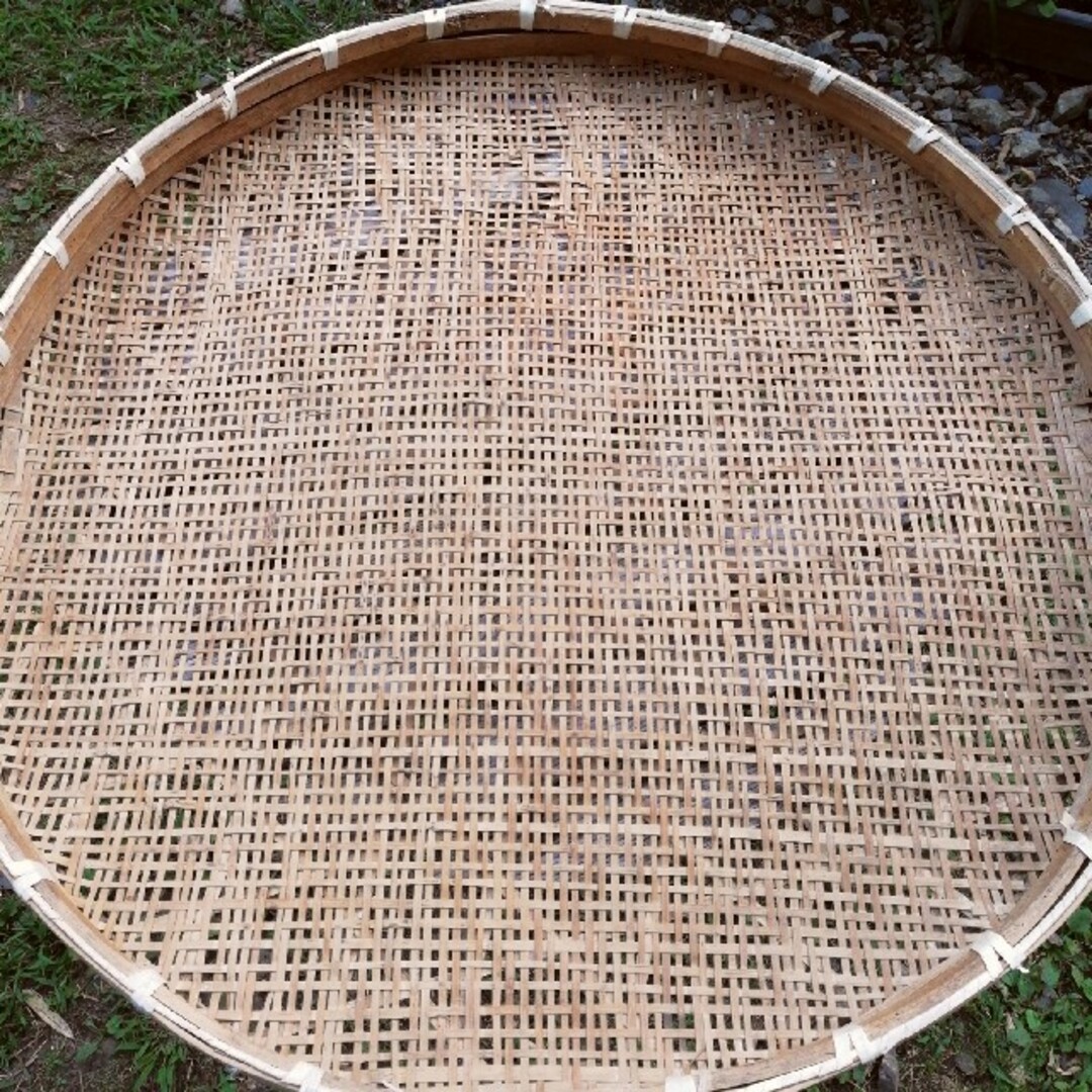 竹で編んだ竹籠(徳大サイズ) インテリア/住まい/日用品のインテリア小物(バスケット/かご)の商品写真