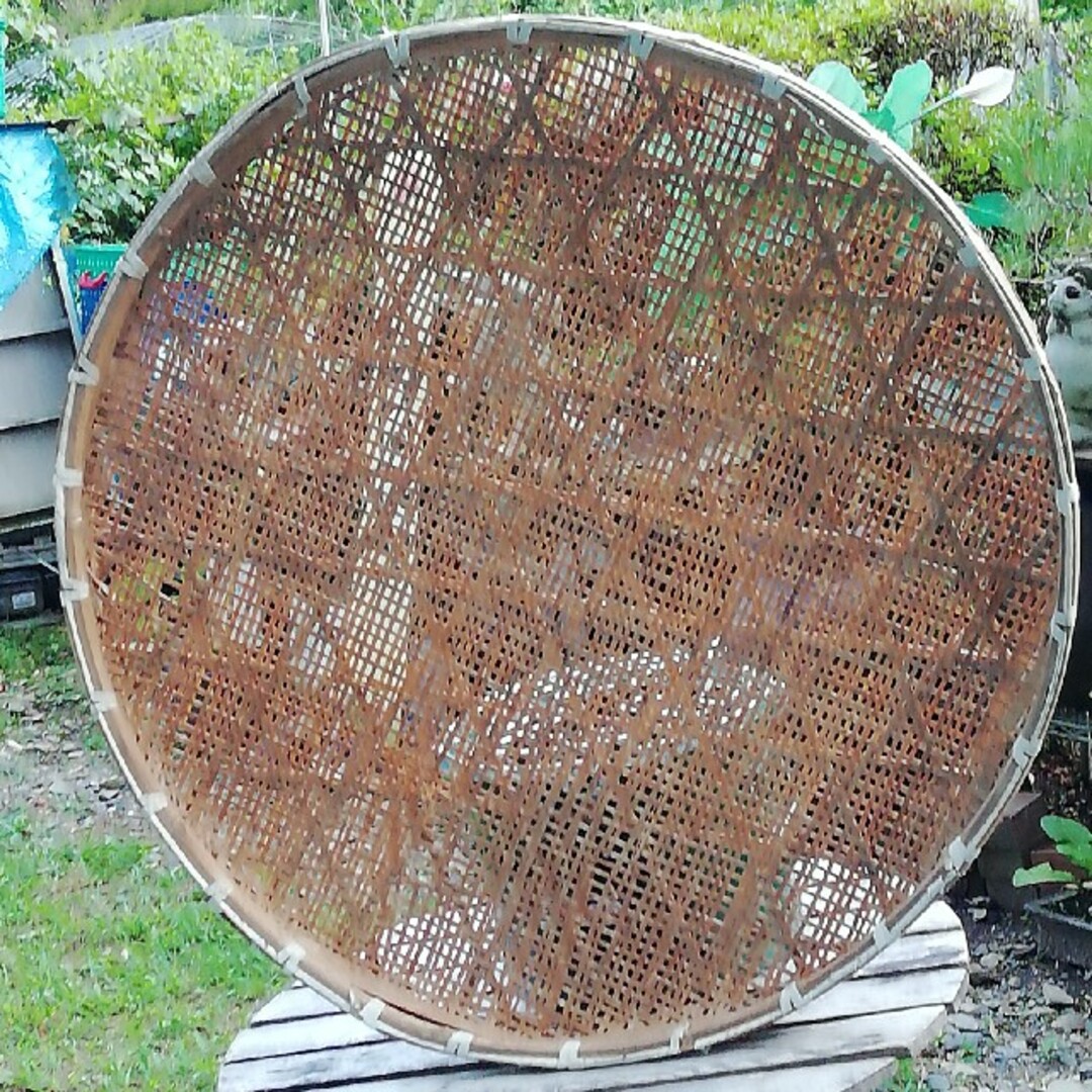 竹で編んだ竹籠(徳大サイズ) インテリア/住まい/日用品のインテリア小物(バスケット/かご)の商品写真
