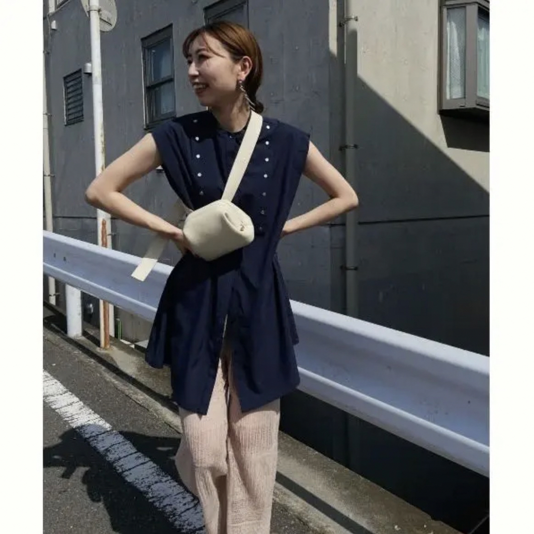 新品未使用タグ付き】AMERI MEDI BUTTON TUNIC SHIRT-