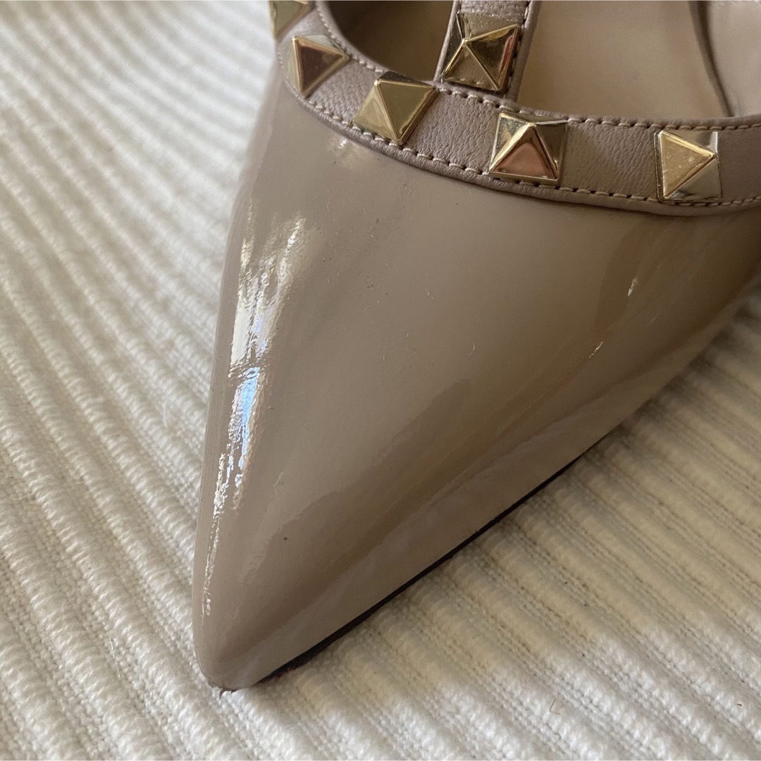 VALENTINO(ヴァレンティノ)のVALENTINO パンプス レディースの靴/シューズ(ハイヒール/パンプス)の商品写真