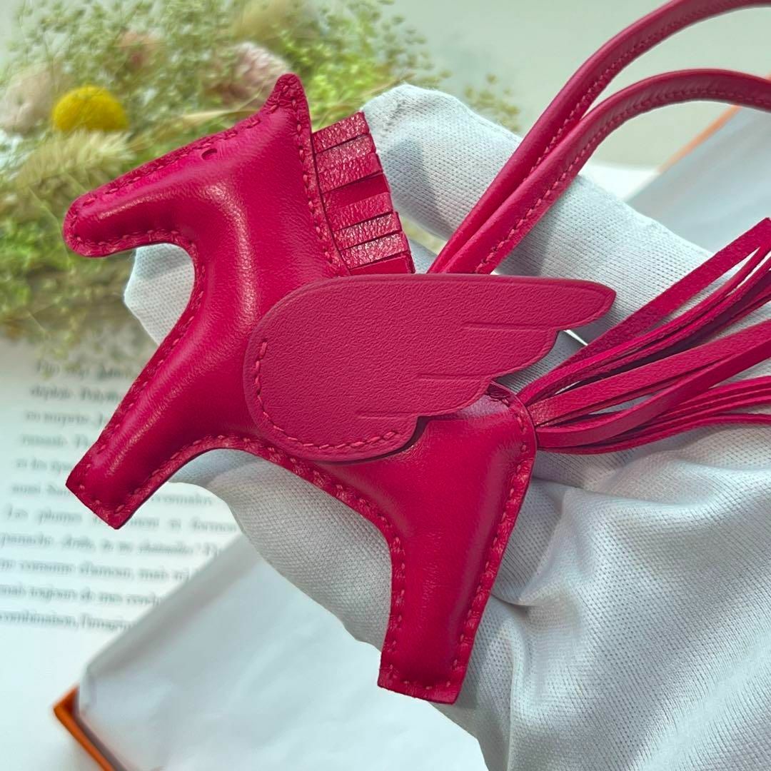 HERMES ロデオペガサスPM フランボワーズ ピンク バックチャーム B刻印-