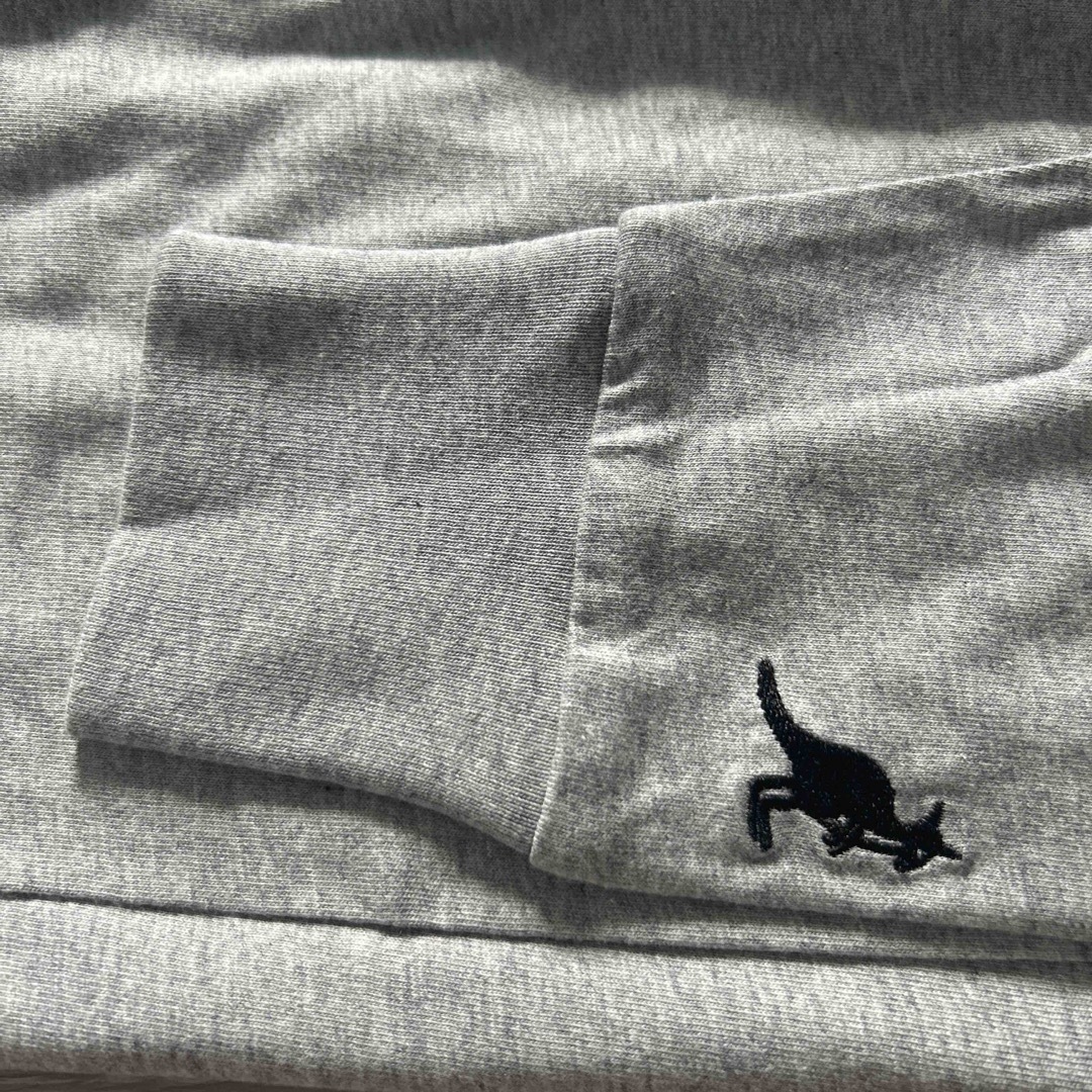 KANGOL(カンゴール)のKANGOL  ロンT グレー　新品未使用 メンズのトップス(Tシャツ/カットソー(七分/長袖))の商品写真