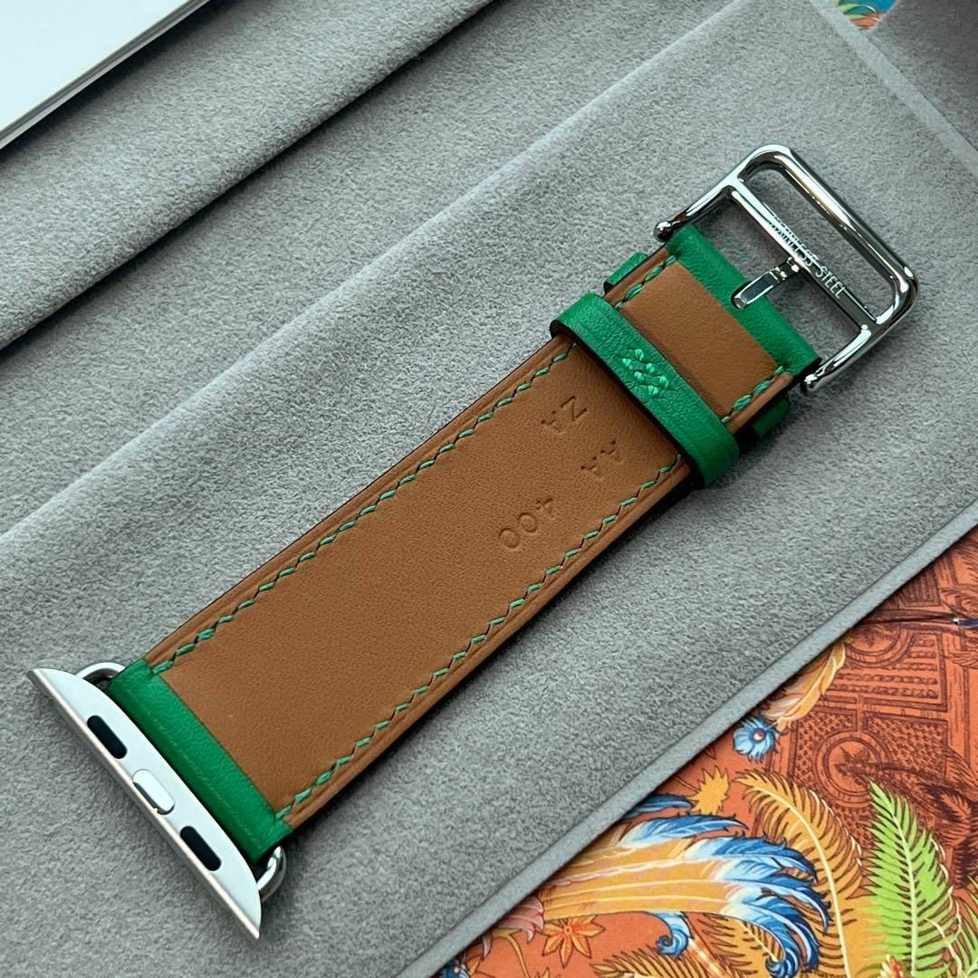 Hermes(エルメス)のHERMES Apple Watch ベルト45mm　シンプルトゥール　バンブー レディースのファッション小物(腕時計)の商品写真