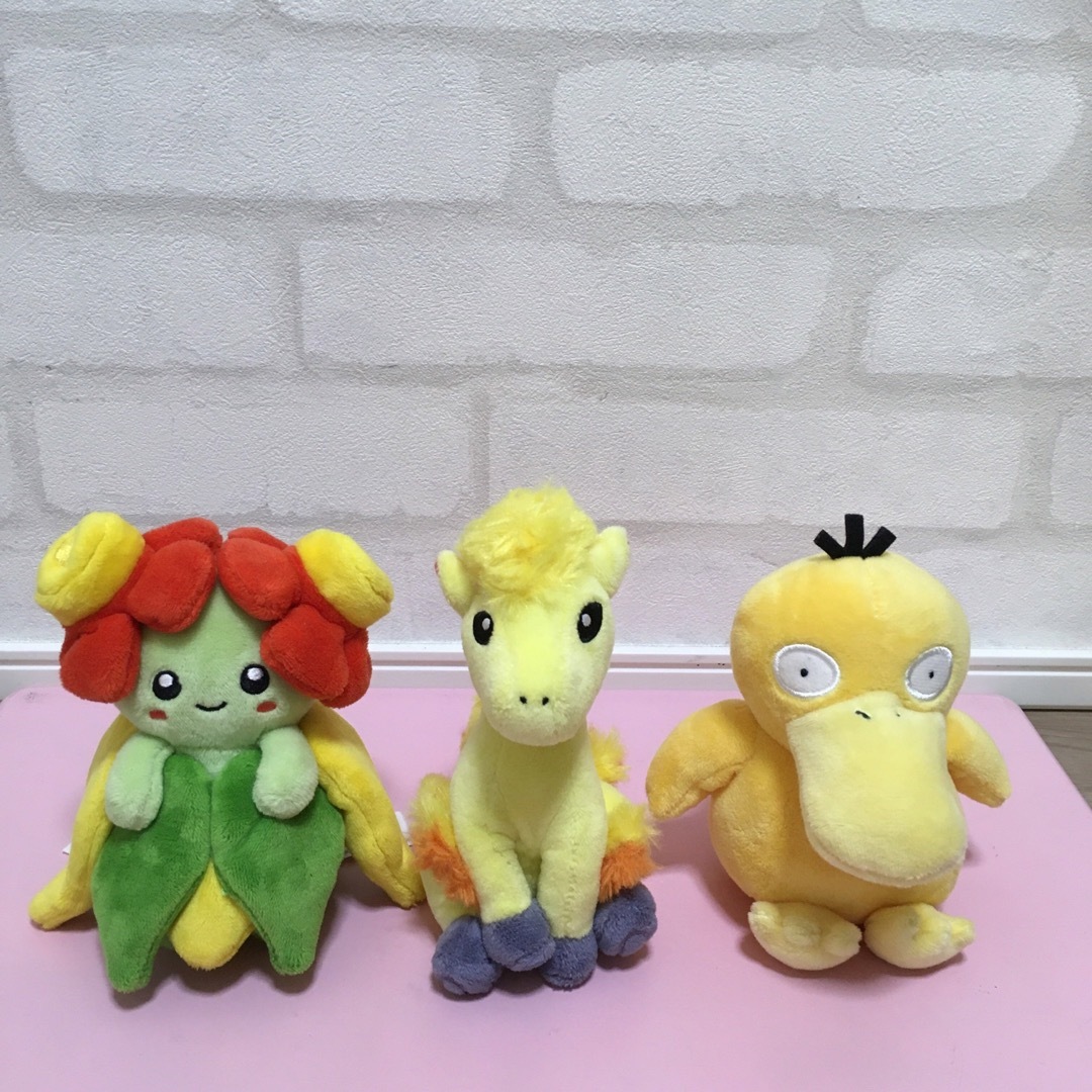 Pokemon fit コダック、ポニータ、キレイハナ　3体セット