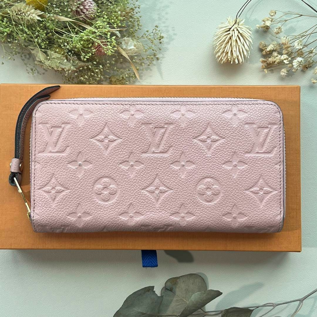 ルイヴィトン　LOUIS VUITTON  ジッピーウォレット ローズプードル