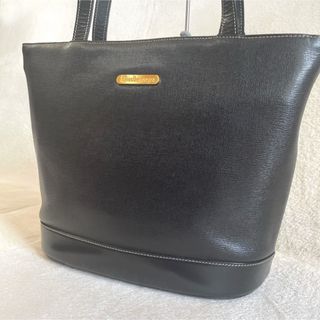 バーバリー(BURBERRY)の【極美品】 バーバリー トートバッグ ノバチェック レザー ロゴプレート 肩掛け(トートバッグ)