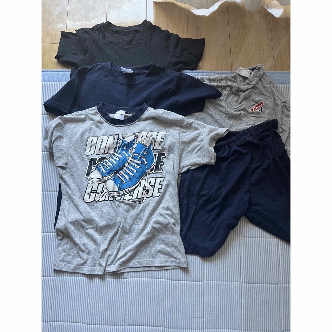 UNIQLO(ユニクロ)のボーイズTシャツ　短パン　パジャマ　140 150 キッズ/ベビー/マタニティのキッズ服男の子用(90cm~)(Tシャツ/カットソー)の商品写真