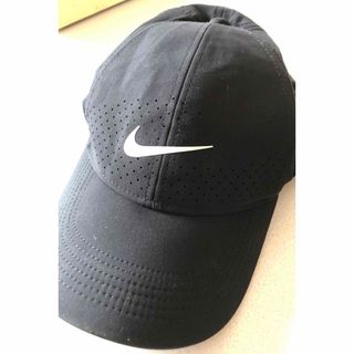 ナイキ(NIKE)の⭐︎未使用品⭐︎ NIKE  キャップ　ブラック　ドライフィット(キャップ)