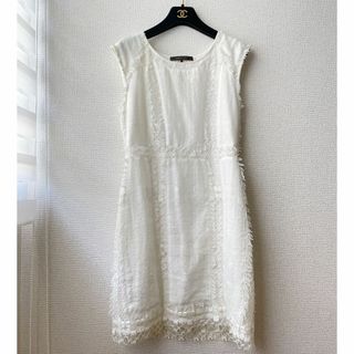 ビーシービージーマックスアズリア(BCBGMAXAZRIA)のbcbgmaxazria ノースリーブ　ワンピース　レース　キレイめ　サイズ4(ひざ丈ワンピース)