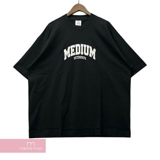 ヴェトモン(VETEMENTS)のVETEMENTS 2023SS Medium Logo Tee UE63TR820B ヴェトモン ミディアムロゴTシャツ 半袖カットソー ロゴ刺繍 オーバーサイズ モックネック ブラック サイズOS【230729】【新古品】【me04】(Tシャツ/カットソー(半袖/袖なし))