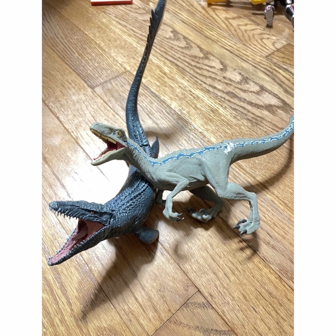 ジュラシックパーク　恐竜　フィギュア　ラプトル　モササウルス エンタメ/ホビーのフィギュア(SF/ファンタジー/ホラー)の商品写真