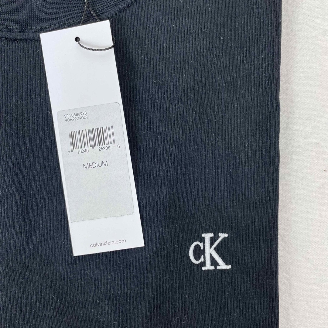 新品 Calvin Klein カルバンクライン　Tシャツ BTS  グク着　M 3