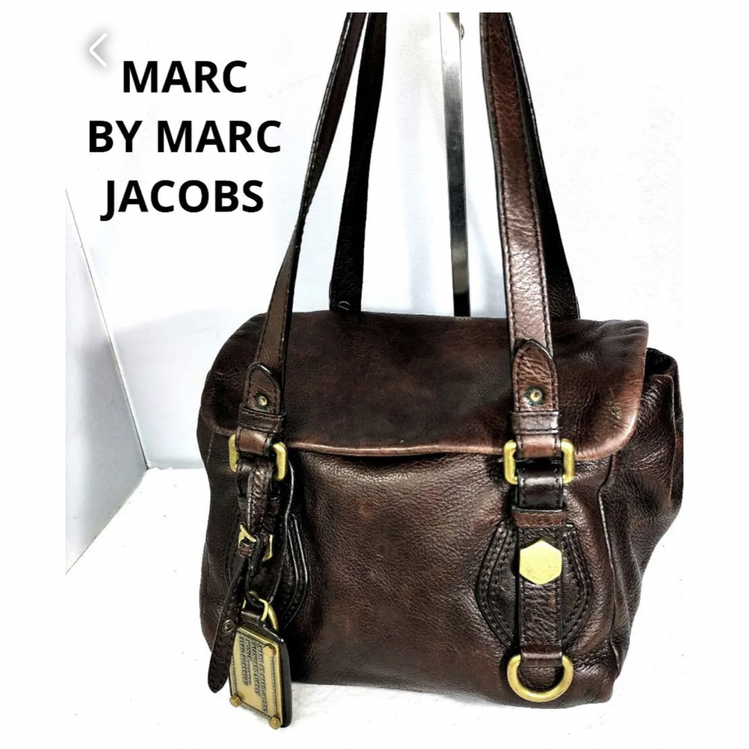 MARC BY MARC JACOBS(マークバイマークジェイコブス)の美品　マークバイマークジェーコブス　シボ革ショルダーバッグ レディースのバッグ(ショルダーバッグ)の商品写真