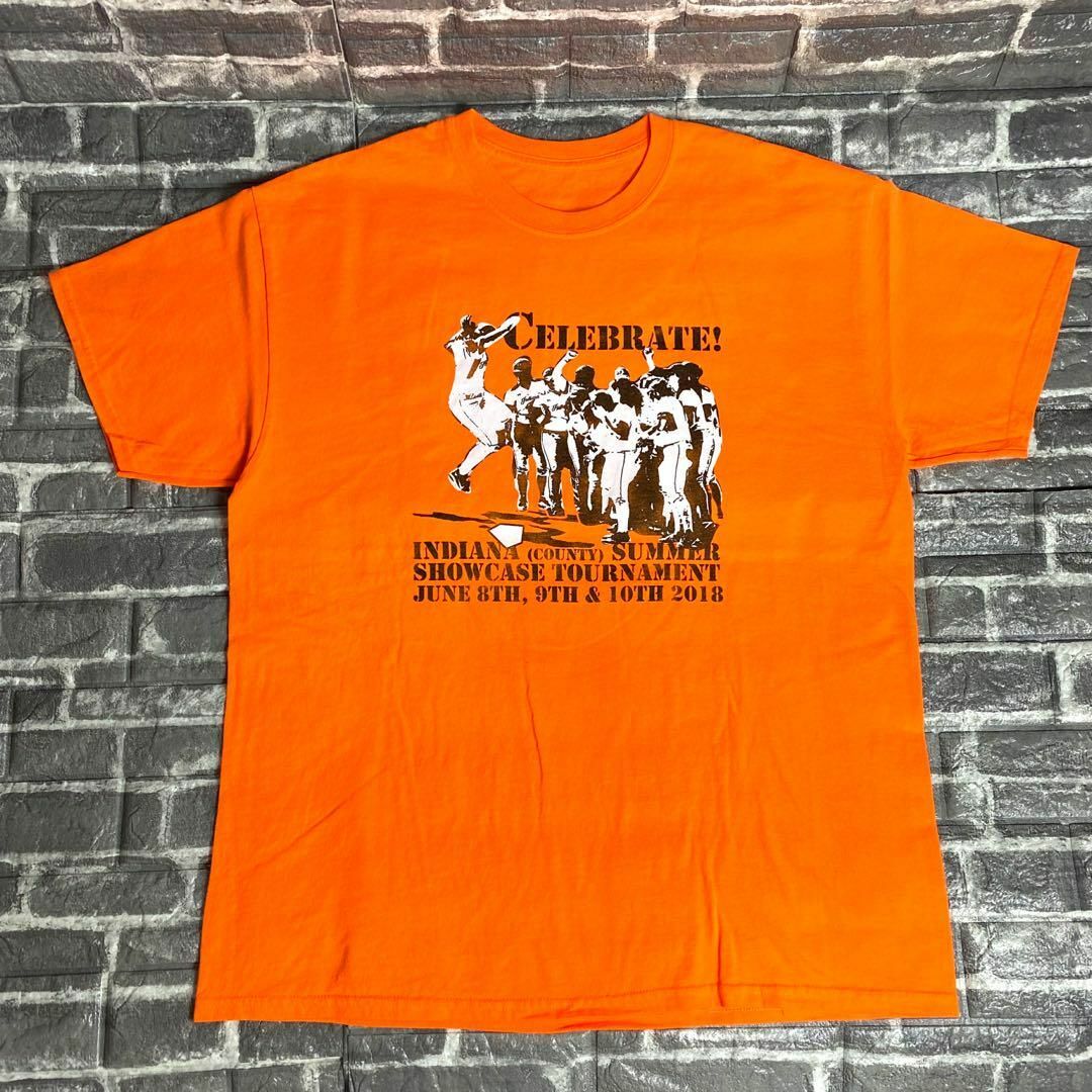 両面プリントTシャツ USA古着 ゆるだぼ デカロゴ 野球 オレンジ メンズのトップス(Tシャツ/カットソー(半袖/袖なし))の商品写真