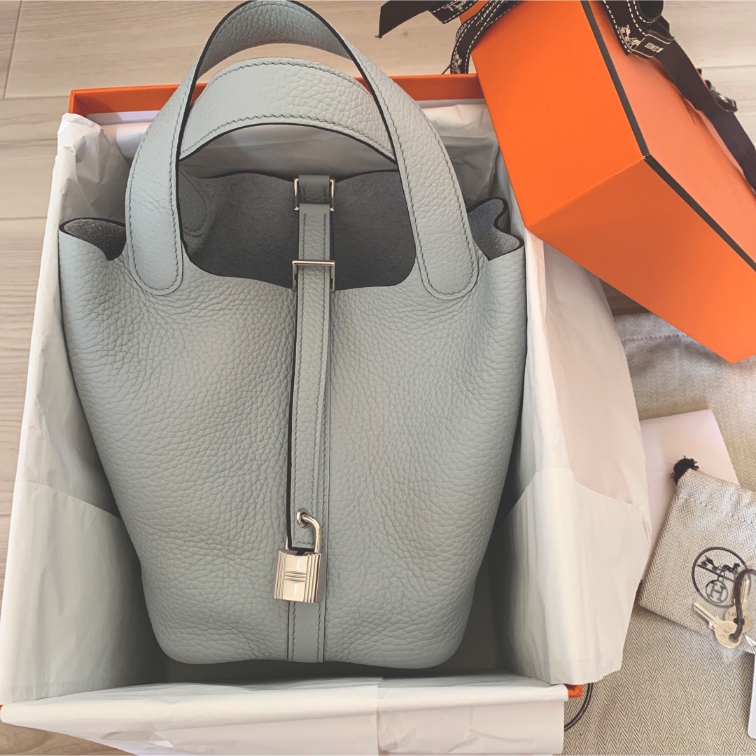 HERMES ピコタンロック PM ブルーペール シルバー金具