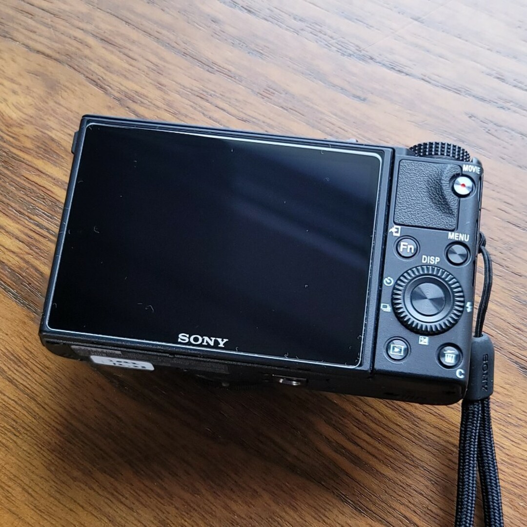 SONY(ソニー)のコンパクトデジタルカメラ ソニー Cyber-shot RX100VII スマホ/家電/カメラのカメラ(コンパクトデジタルカメラ)の商品写真