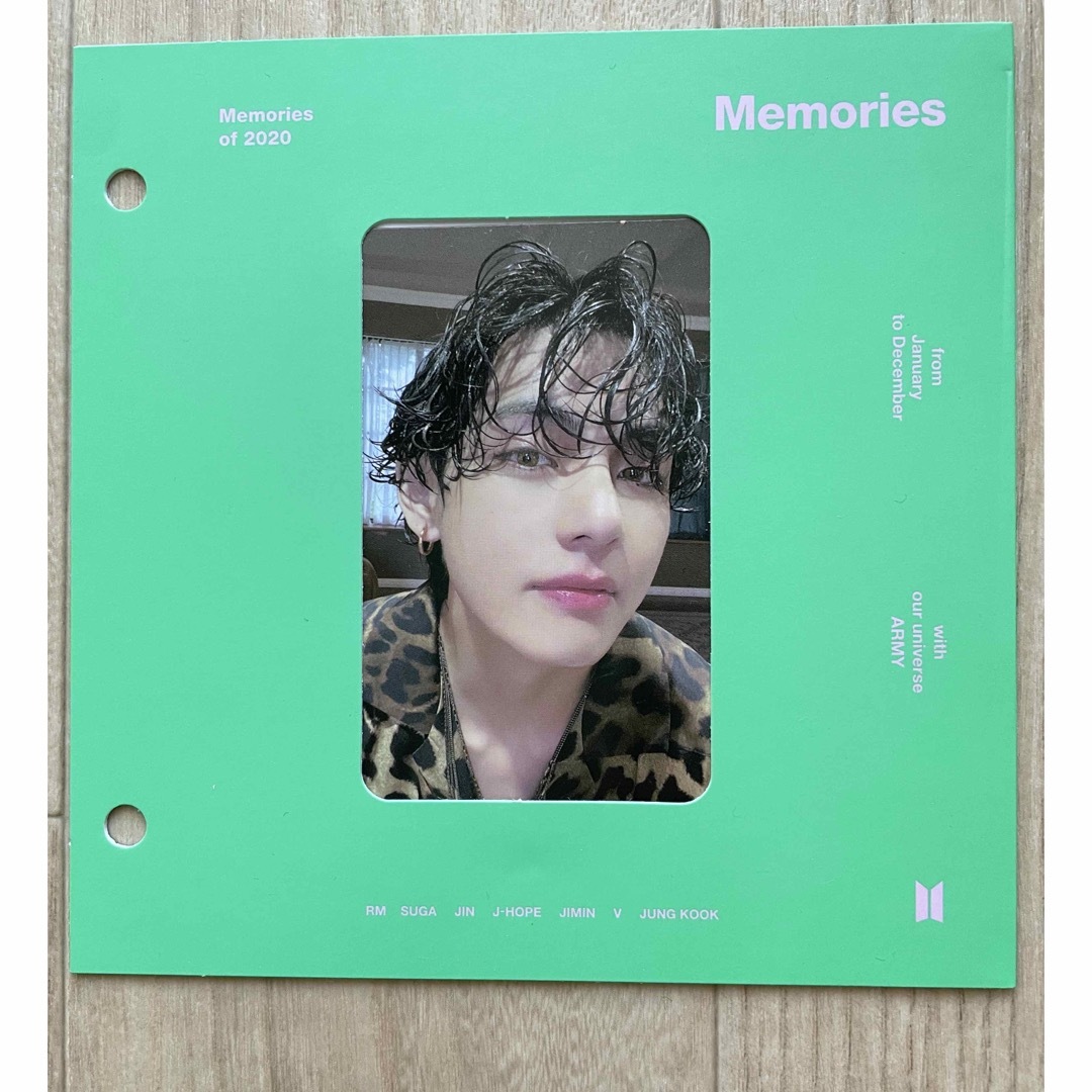防弾少年団(BTS)(ボウダンショウネンダン)のBTS Memories 2020  トレカ　V テテ エンタメ/ホビーのCD(K-POP/アジア)の商品写真