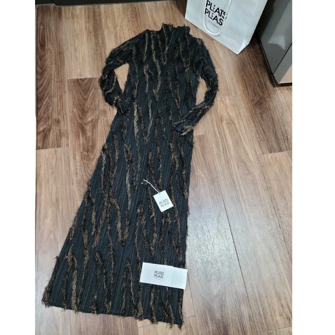 PLEATS PLEASE ISSEY MIYAKE - 高島屋イッセイミヤケ⭐PLEASE完売人気