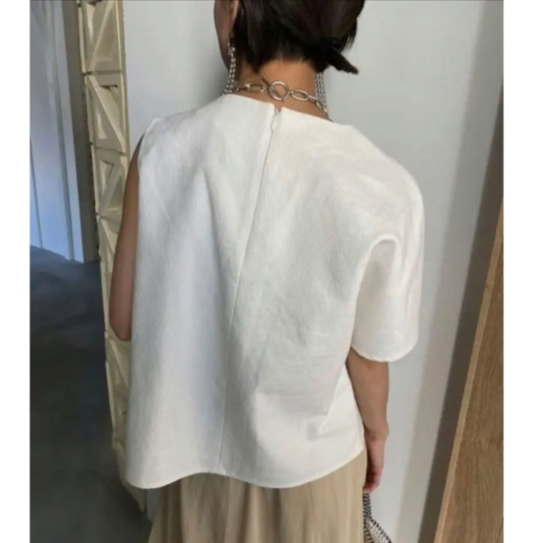 Ameri VINTAGE(アメリヴィンテージ)のお値下げ　AMERI MEDI FOLD UP CUT TOP レディースのトップス(カットソー(半袖/袖なし))の商品写真