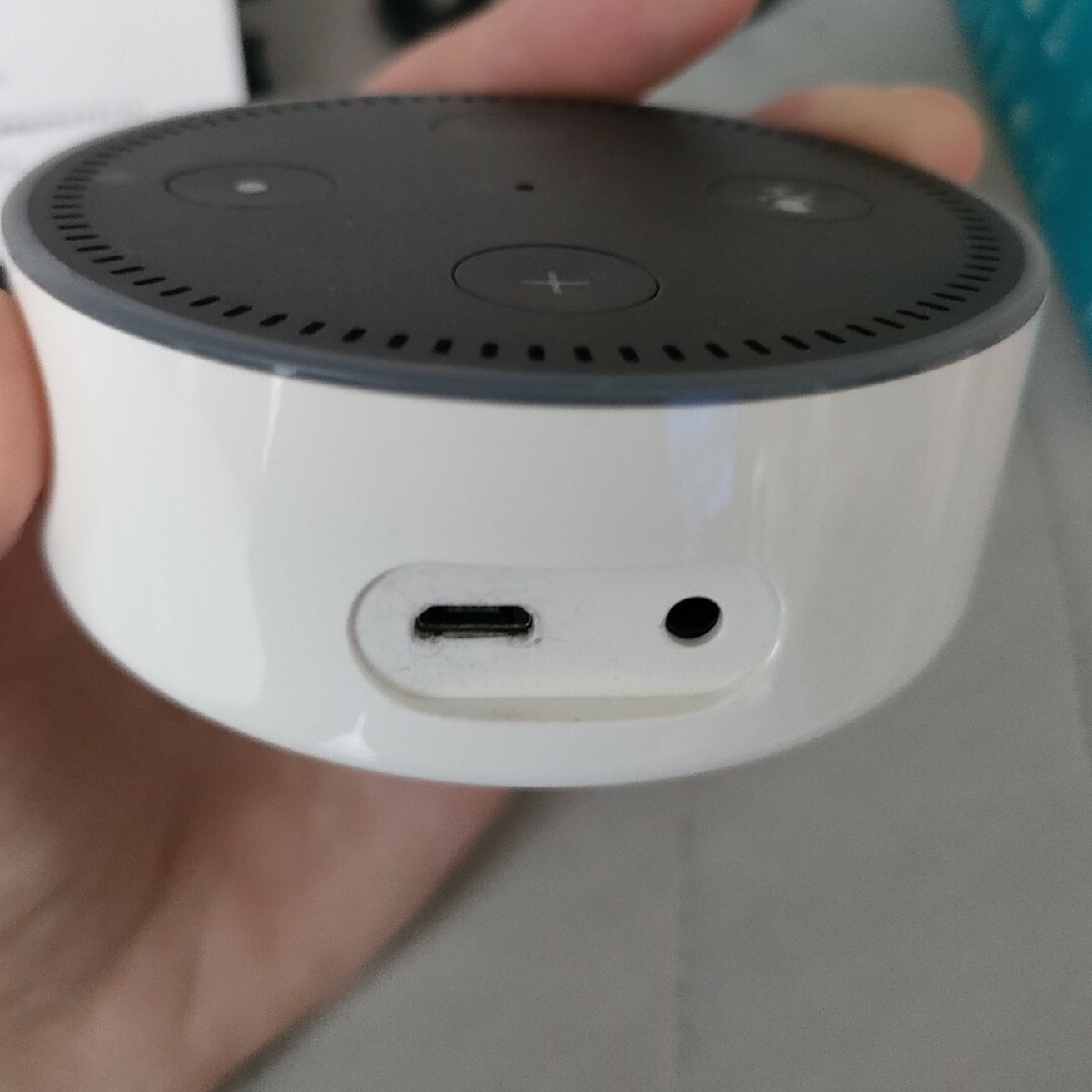 ECHO(エコー)のAmazon Echo Dot（第２世代）ホワイト スマホ/家電/カメラのスマホ/家電/カメラ その他(その他)の商品写真