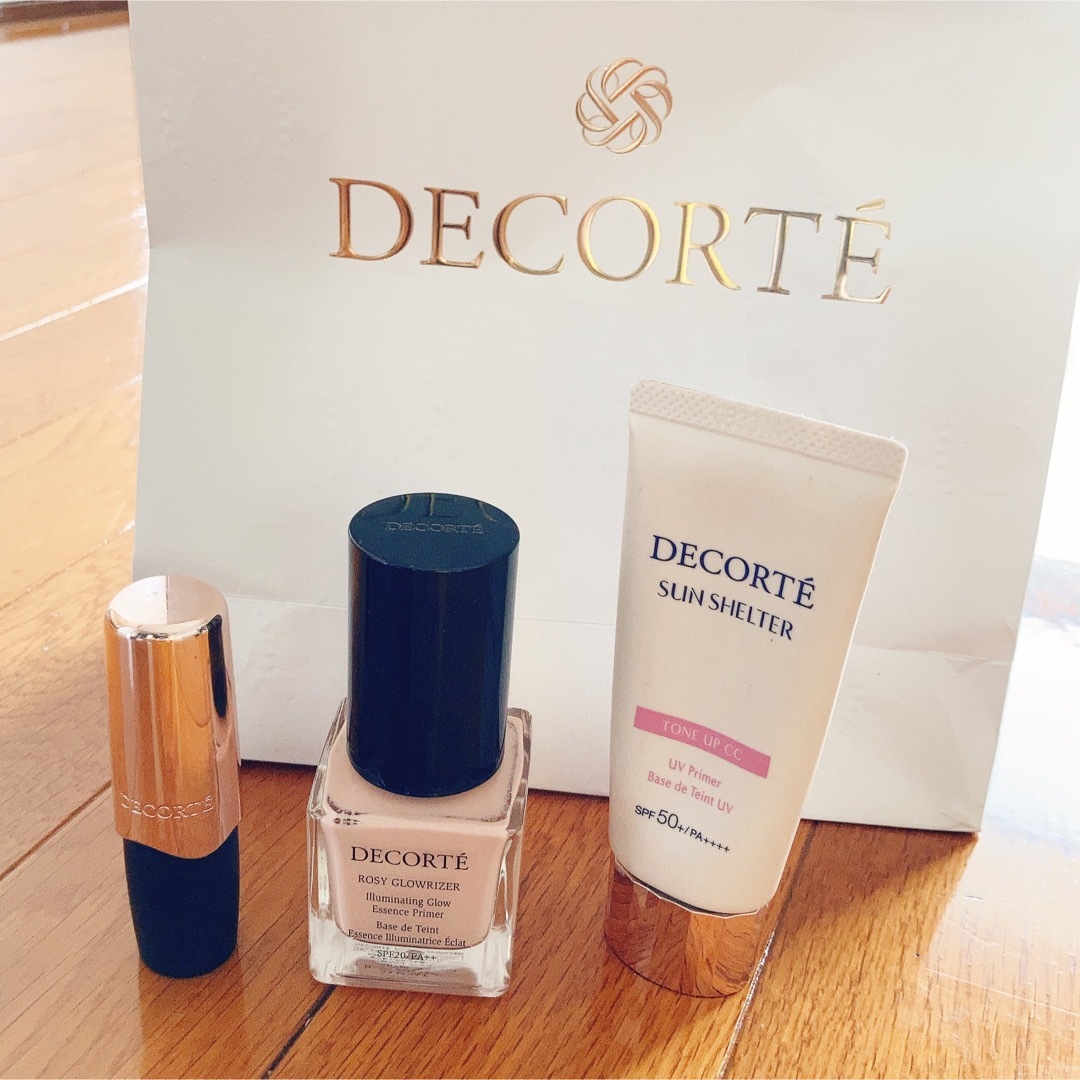 COSME DECORTE(コスメデコルテ)のりんご様 コスメデコルテ 下地 日焼け止め リップ セット売り コスメ/美容のベースメイク/化粧品(化粧下地)の商品写真