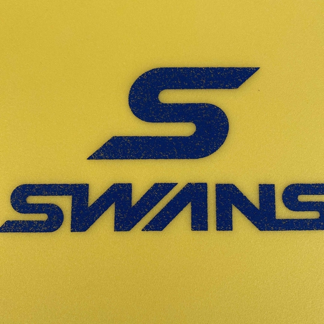 SWANS(スワンズ)のスワンズ　ビート板　イエロー スポーツ/アウトドアのスポーツ/アウトドア その他(マリン/スイミング)の商品写真