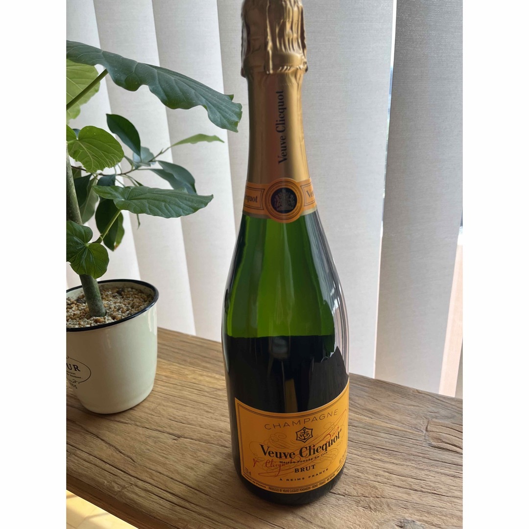 ヴーヴ・クリコ VEUVE CLICQUOT 新品未開封 - シャンパン