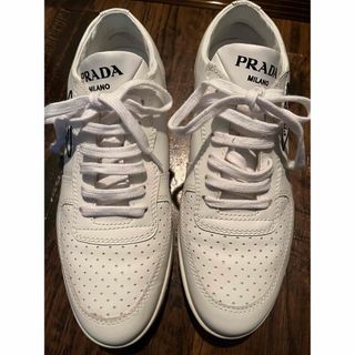 プラダ(PRADA)のプラダ　スニーカー　38.5 ホワイト(スニーカー)