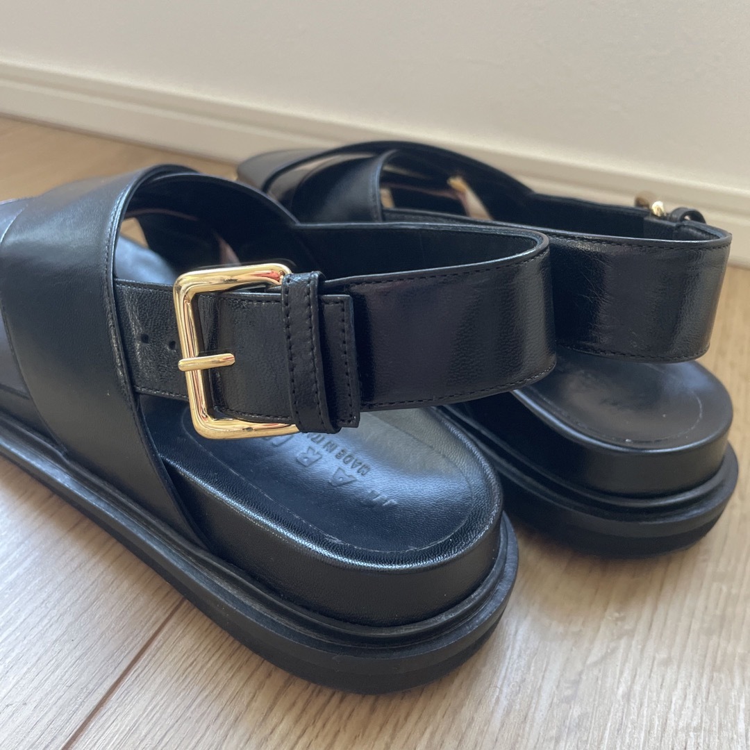 Marni(マルニ)のMARNI  マルニ　フスベット　スムースレザーサンダル レディースの靴/シューズ(サンダル)の商品写真