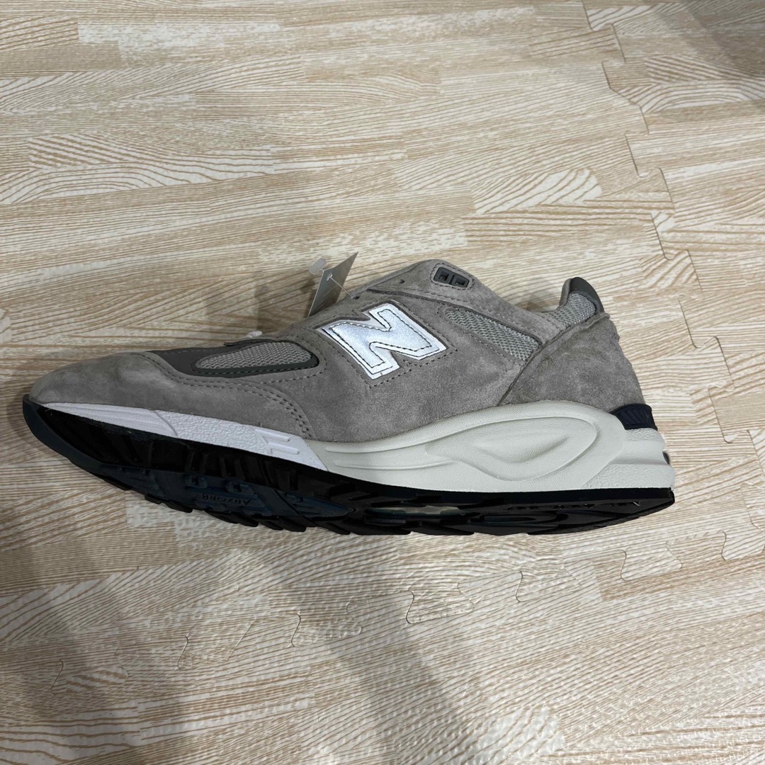 New Balance(ニューバランス)のNEW BALANCE  M990GY2 メンズの靴/シューズ(スニーカー)の商品写真