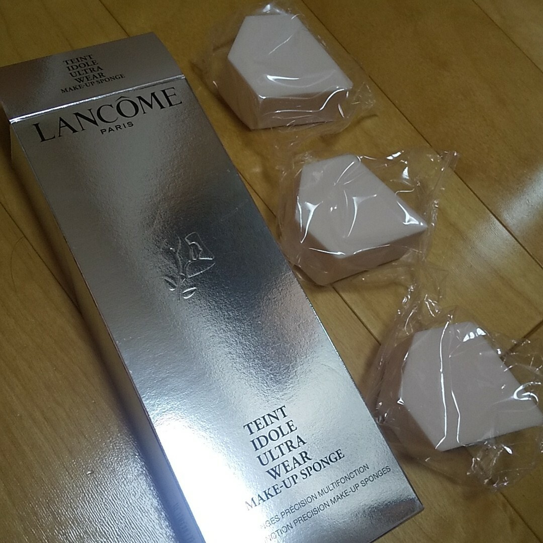 LANCOME(ランコム)のLANCOME メイクアップ スポンジ パフ コスメ/美容のベースメイク/化粧品(その他)の商品写真