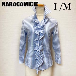 ナラカミーチェ(NARACAMICIE)のナラカミーチェ☆ 水色系ストライプロゴ入りフリルブラウス　M(シャツ/ブラウス(長袖/七分))