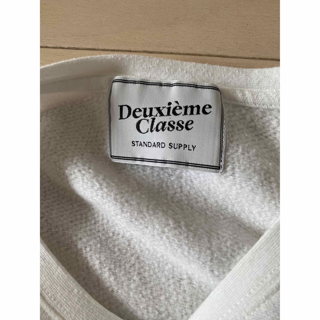 DEUXIEME CLASSE(ドゥーズィエムクラス)のドゥーズィエムクラス　NYC 15 スウェット　ホワイト　白　Tシャツ レディースのトップス(Tシャツ(半袖/袖なし))の商品写真
