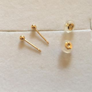 アガット(agete)のピアス 丸玉 K18 YG(ピアス)
