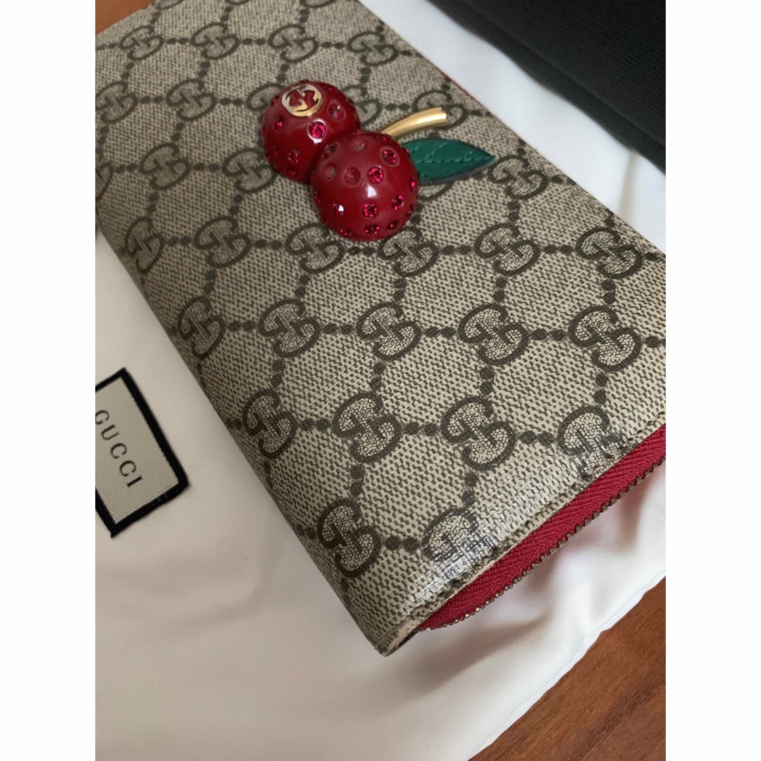 Gucci - 付属品あり グッチ 長財布 さくらんぼ PVCレザー GGスプリーム ...