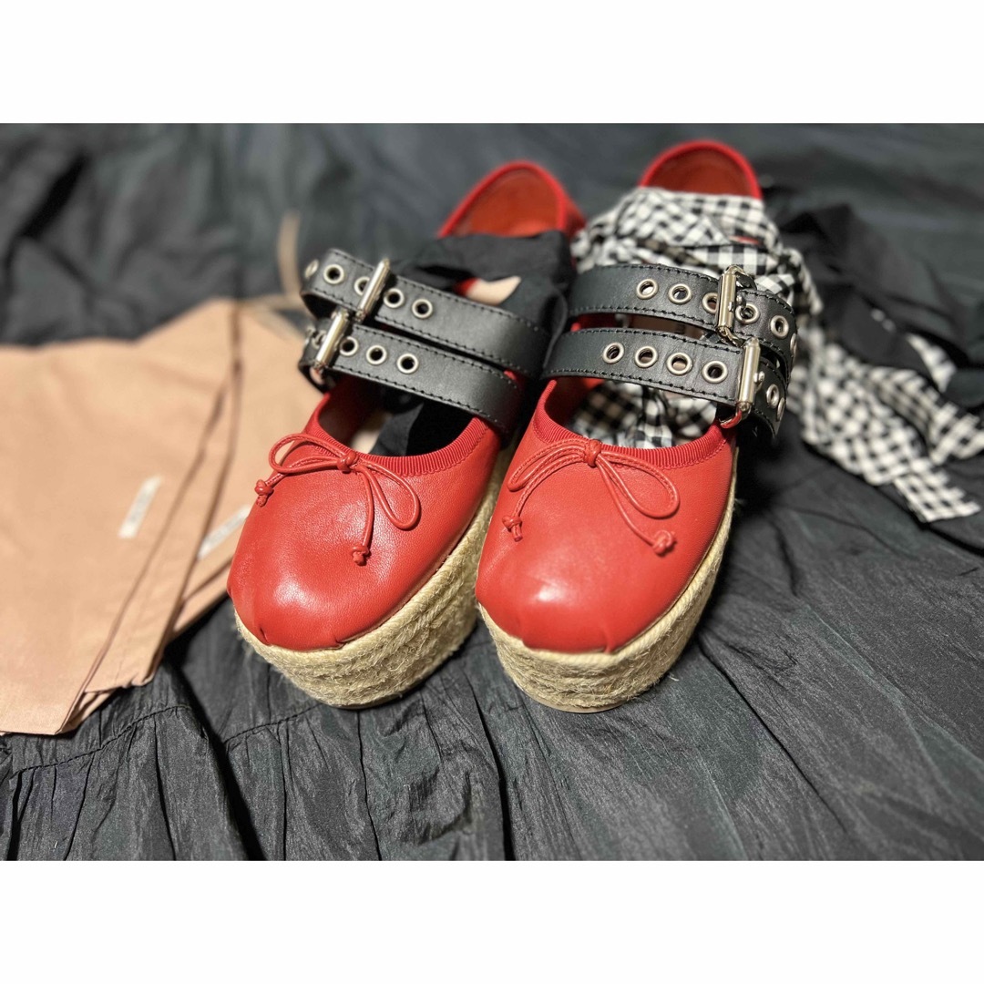 miu miu エスパ