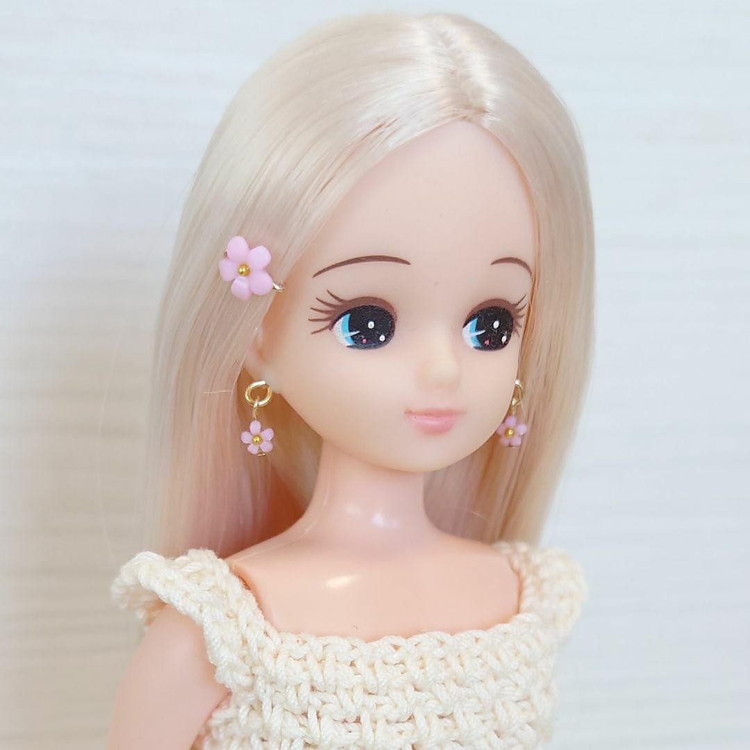 380リカちゃん ヘアピンピアスセット（お花・桃）●●0730 ハンドメイドのぬいぐるみ/人形(その他)の商品写真