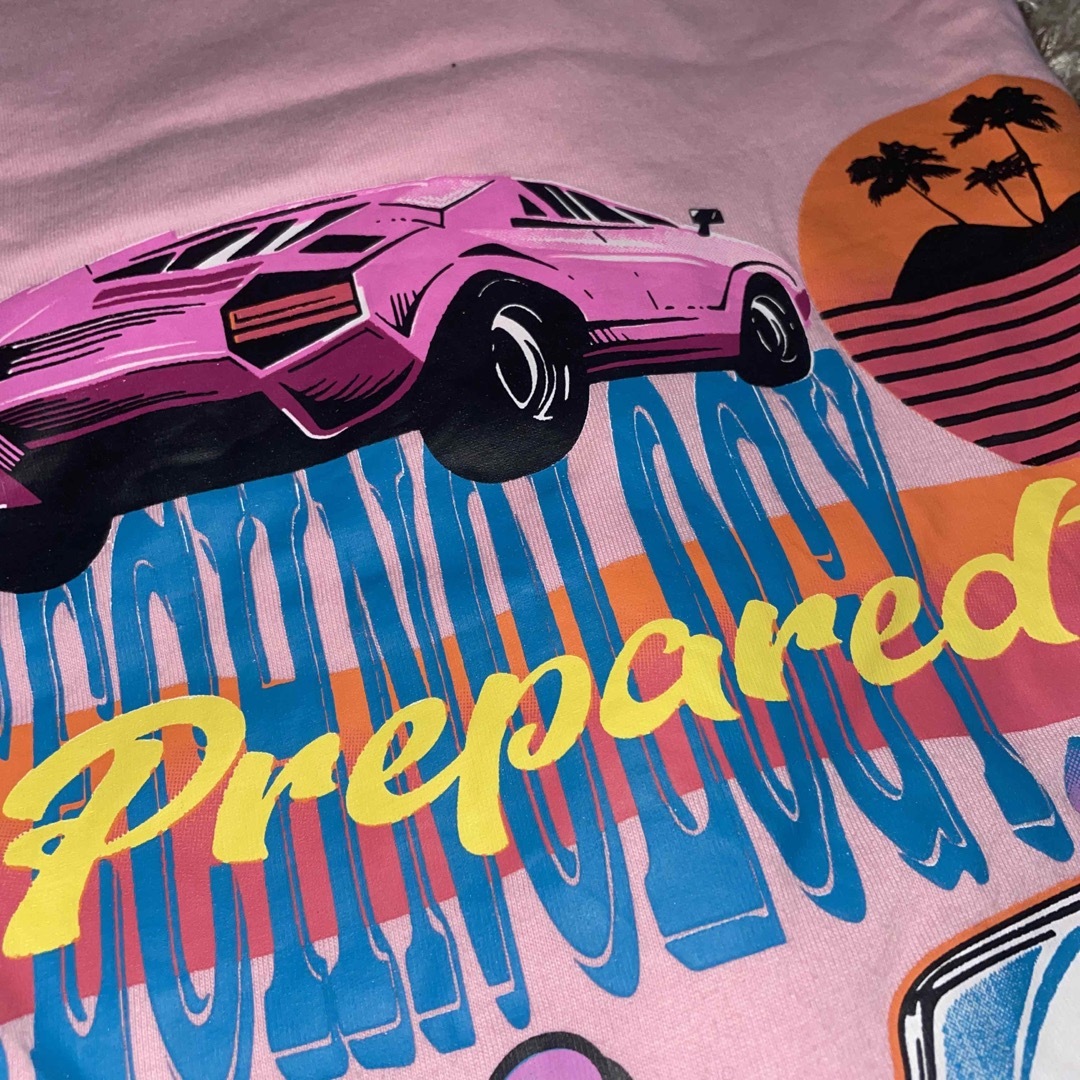 ピンク　グラフィック オーバーサイズシャツ レディースのトップス(Tシャツ(半袖/袖なし))の商品写真