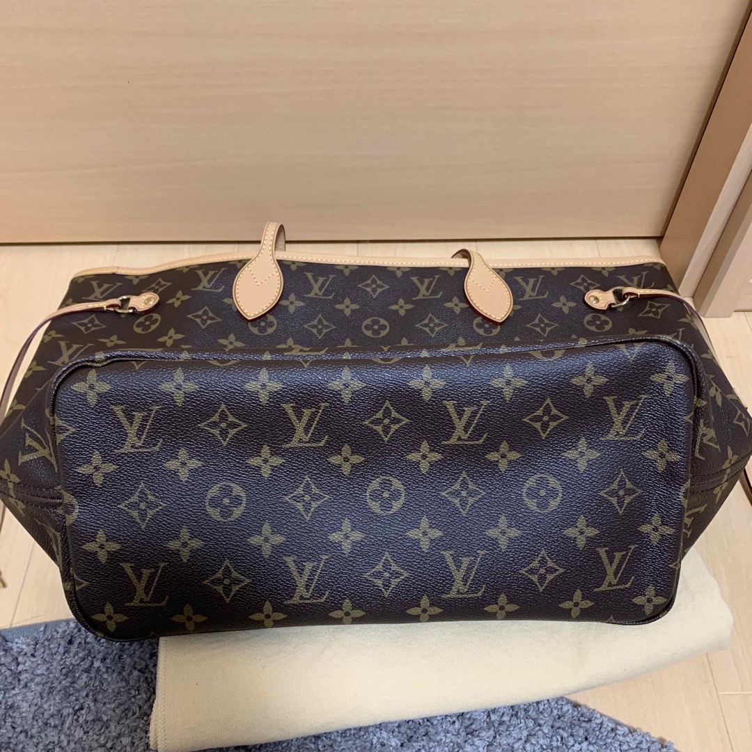 LOUIS VUITTON(ルイヴィトン)の【美品】 ルイヴィトン ネヴァーフル MM モノグラム バッグ レディースのバッグ(トートバッグ)の商品写真