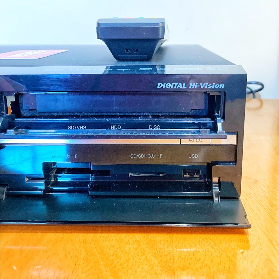 DX BROADREC HDD搭載ビデオ一体型ブルーレイ・ディスクレコーダー DX BROADREC HDD搭載ビデオ一体型ブルーレイ・ディスクレコーダー